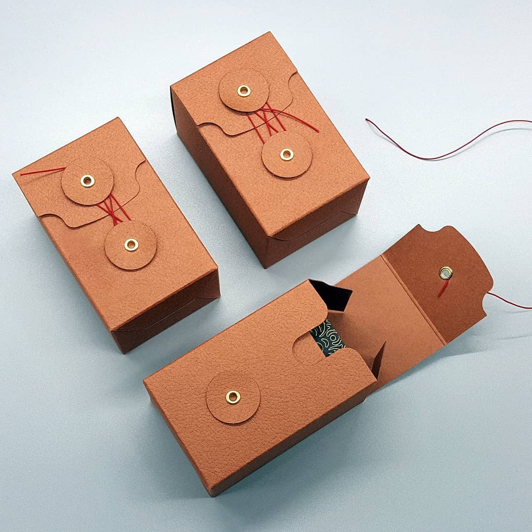 印刷包装首饰盒特种卡盒